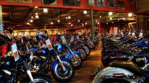Снижение продаж мотоциклов в США, рост в Великобритании