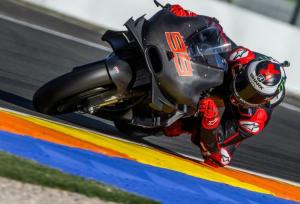 20 января Ducati проведёт презентацию мотоцикла 2017 года
