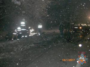 В Брестском районе в лобовом ДТП пострадал водитель и семилетний ребенок