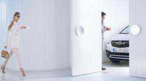 Новый кроссовер Opel Crossland X: первое фото и дата премьеры
