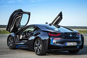 В BMW решили не отказываться от ряда моделей из-за внедрения ЭРА-ГЛОНАСС