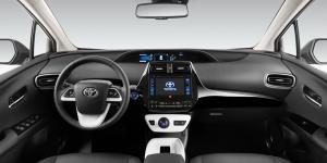 Toyota вернет на российский рынок гибридный Prius 