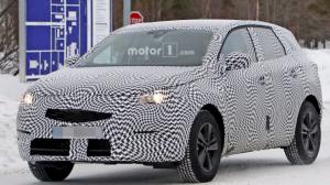 Кроссовер Opel Grandland X заснят во время тестов