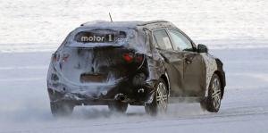 Новый кроссовер Kia Stonic впервые замечен на тестах 