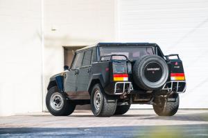 1988 Lamborghini LM002 