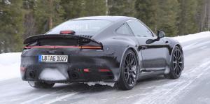 Porsche вывел на тесты 911 нового поколения 