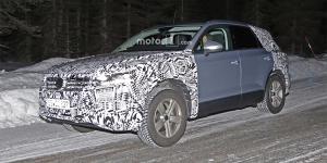 Новый Volkswagen Touareg заметили на тестах