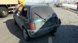 ДТП по проспекту Рыскулова в Алматы: Mercedes врезался в малолитражку и перевернулся