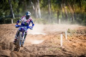 Команда Yamaha MXGP 2017: кроссбайк Yamaha YZ450FM 2017, Роман Февр и Джереми фон Хоребик