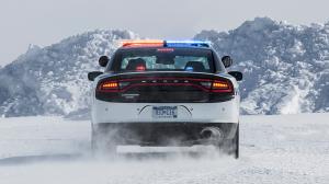Dodge научился защищать полицейских от атаки с тыла
