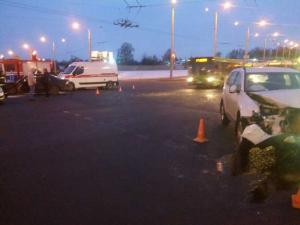 В столкновении Opel и Mitsubishi в Минске пострадал один из водителей