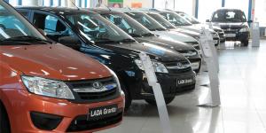 АвтоВАЗ снизил чистый убыток на 39%