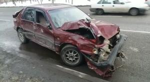 В Алматы автобус на полном ходу врезался в автомобиль на буксире