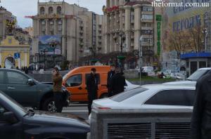 Сын Порошенко на бронированной BMW попал в аварию на Майдане