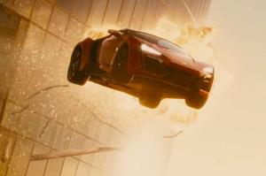 Прыжок на Lykan Hypersport - не пытайтесь повторить!