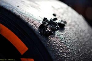 В Pirelli ждут двух пит-стопов в воскресной гонке