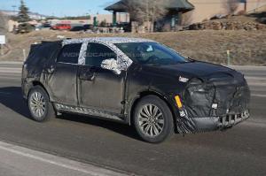 Шпионские снимки Cadillac XT5 2016 года 
