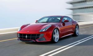 Ferrari заменит суперкару FF кузов