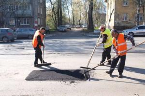 В 3,5 раза увеличено финансирование на ямочный ремонт дорог в Семее в этом году