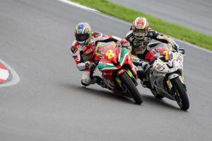 WSBK: Второй день уикенда в Имоле, поул у Клузеля