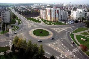 В Баку столкнулись три машины