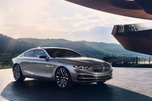 Компания BMW празднует 25-летие модели 8-Series