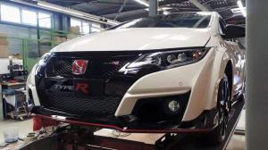 Сфотографировали серийный вариант Honda Civic Type R
