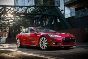 Tesla Motors разрешит другим автопроизводителям использовать свои патенты