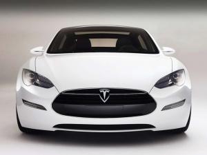 Компании BMW и Tesla Motors могут начать сотрудничество в рамках совместного развития сети зарядных станций Supercharger