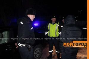 Пьяный водитель устроил гонку на дороге с полицейскими в Уральске 