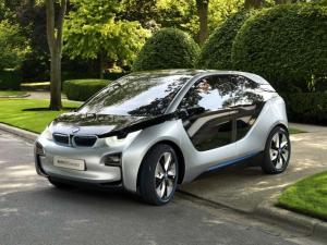 Один из недавно появившийся в продаже BMW М4 попал в аварию