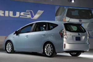 Toyota отложила выпуск следующего Prius