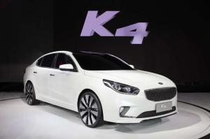 В сети появились фотографии седана Kia K4