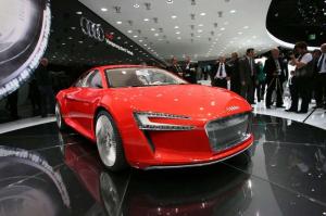 Обновленный Audi R8 анонсируют до конца года