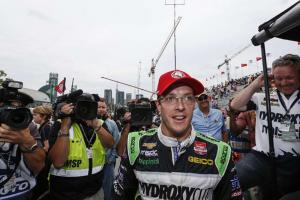 Себастьен Бурдэ завоевал свой первый с 2007 года поул в IndyCar