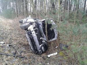 В Лидском районе лоб в лоб столкнулись Renault и VW