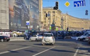 Баррикады разобраны, движение на Крещатике восстановлено