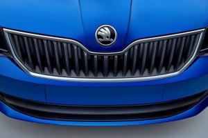 Skoda показала новую Fabia в профиль