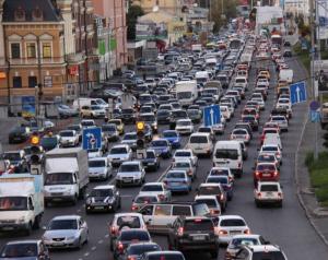 Автомобилистов будут предупреждать о перекрытиях улиц заранее