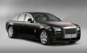 В Китае зеваки смогли увидеть «днище» Rolls-Royce Phantom
