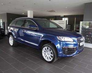 В Столбцовском районе столкнулись Audi Q7 и MAN: погиб водитель легковушки
