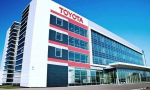 Toyota может выпустить собственную модель на базе BMW 1-Series
