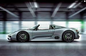 Porsche 918 Spyder: экстремала отзывают!