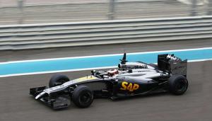 В пятницу McLaren-Honda дебютирует на трассе