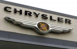 Компания Chrysler из-за дефектных подушек безопасности отзывает более 200 тысяч авто