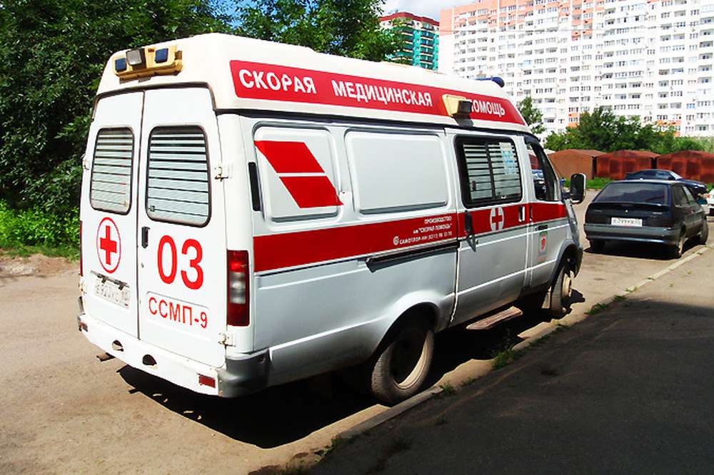 Автомобиль "скорой помощи" попал в ДТП в Алматы
