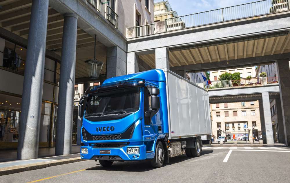 IVECO с дизайном «под Стива Маттина» стал грузовиком года
