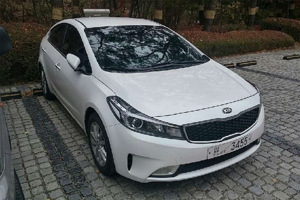 Дизайн обновленного седана Kia Cerato рассекретили до премьеры
