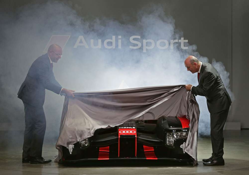 Audi провела презентацию машины 2016 года