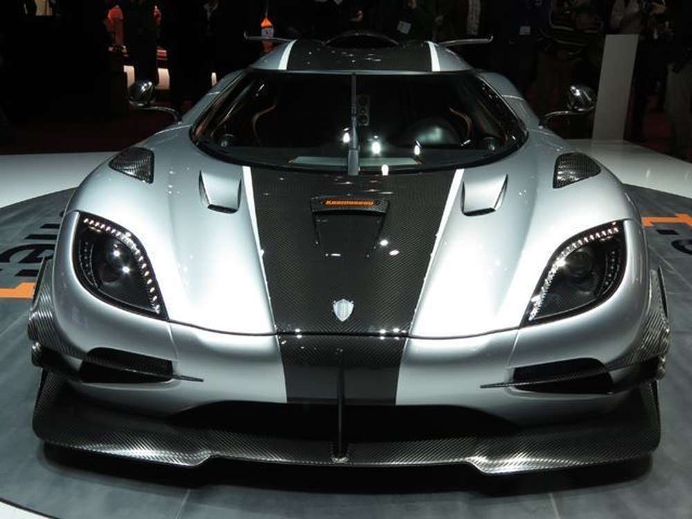 В Koenigsegg рассекретили новый спорткар